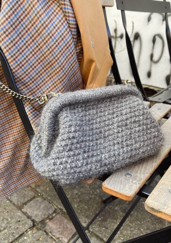 Winter Clutch